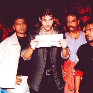 premiere-of-aetbaar-4 | Aetbaar 2004 Movie Stills - Bollywood Hungama