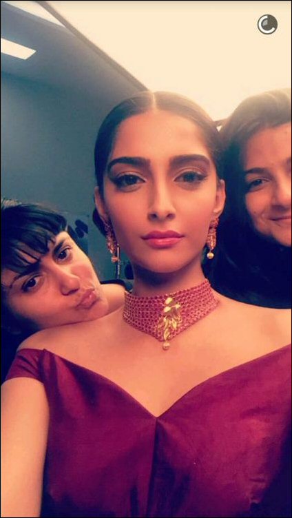 Check out: Sonam Kapoor unveils her transformation for an ad in