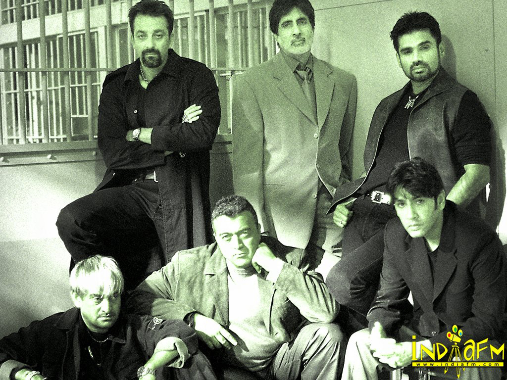 Mahesh Manjrekar,Sanjay Dutt,Lucky Ali,Suniel Shetty,Amitabh Bachchan,Kumar Gaurav