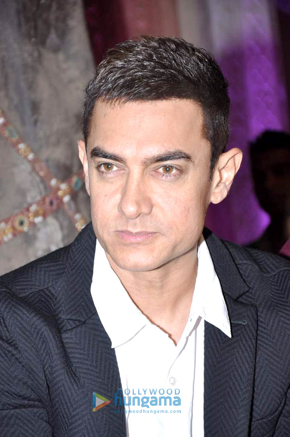 Aamir promotes ‘Talaash’ on Star Pariwar