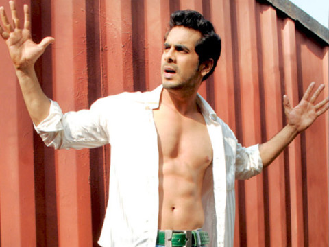 Yeh Dooriyan Movie: Review | Release Date | Songs | Music | Images