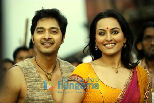 Shreyas Talpade, Sonakshi Sinha