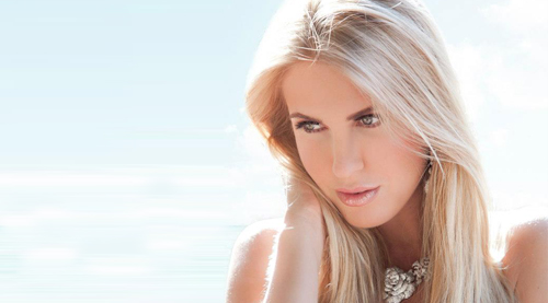 Russian beauty Natalia Kapchuk indulges in racy lesbian act for Dilliwalli Zaalim Girlfriend?