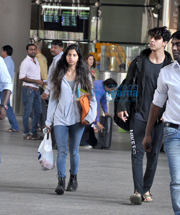 Aryan Khan & Suhana Khan snapped on their way back from London