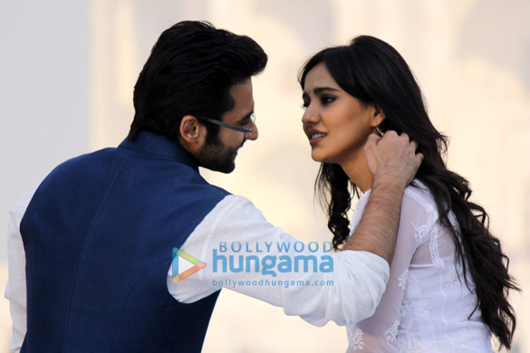 Youngistaan Songs, Images, News, Videos & Photos - Bollywood Hungama