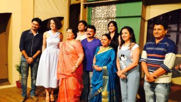Check out: Kangna Ranaut meets the cast of a Gujarati play