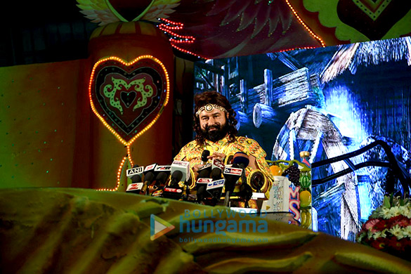 Gurmeet Ram Rahim Singh Ji Insan creates a record for ‘MSG The Warrior – Lion Heart’ promotions in Sirsa, Haryana Gurmeet Ram Rahim Singh Ji Insan creates a record for 'MSG The Warrior – Lion Heart' promotions in Sirsa, Haryana