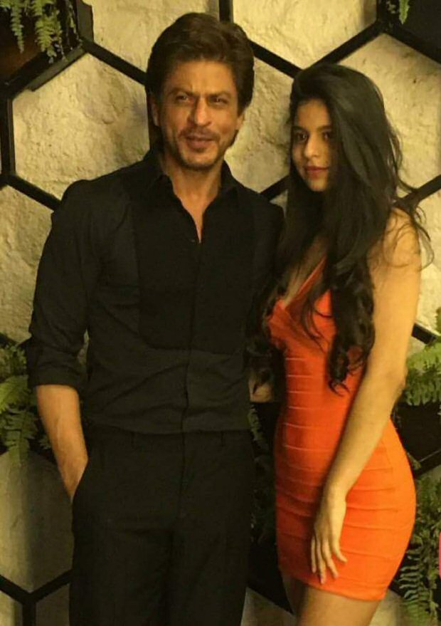 Shah Rukh Khans Daughter Suhana Khan Steals The Limelight At Gauri Khans Restaurant Opening 