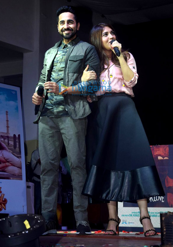 Ayushmann Khurrana and Bhumi Pednekar promote their film ‘Shubh Mangal Saavdhan’ at Poddar College Ayushmann Khurrana and Bhumi Pednekar promote 'Shubh Mangal Saavdhan' at Poddar college
