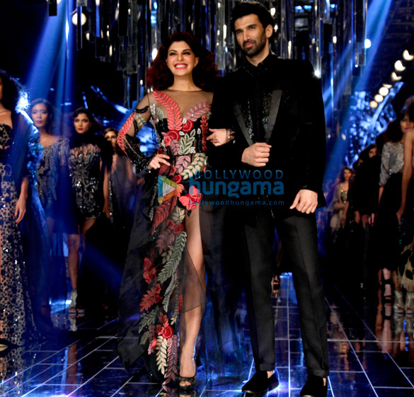 Jacqueline Fernandez & Aditya Roy Kapur walk for Manish Malhotra at Lakme Fashion Week 2017 Jacqueline Fernandez & Aditya Roy Kapur walk for Manish Malhotra at Lakme Fashion Week 2017