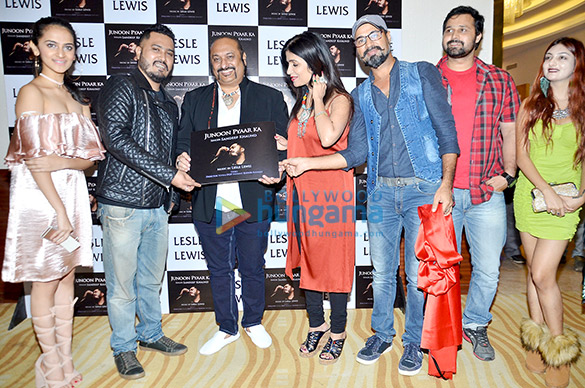 Lesle Lewis, Anup Jalota, Shibani Kashyap at launch of album ‘Junoon Pyaar Ka’ Lesle Lewis, Anup Jalota, Shibani Kashyap at launch of album 'Junoon Pyaar Ka'