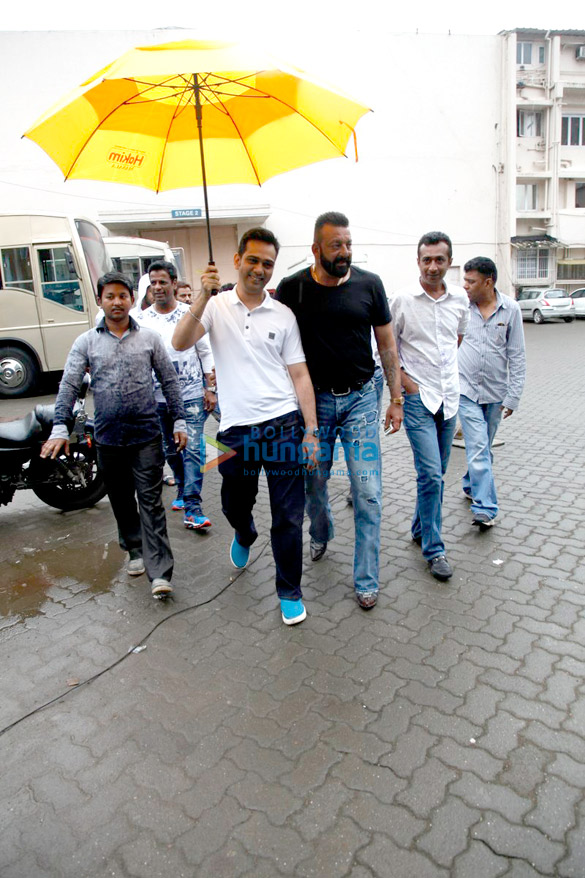 Sanjay Dutt snapped promoting his film Bhoomi Sanjay Dutt snapped promoting his film Bhoomi