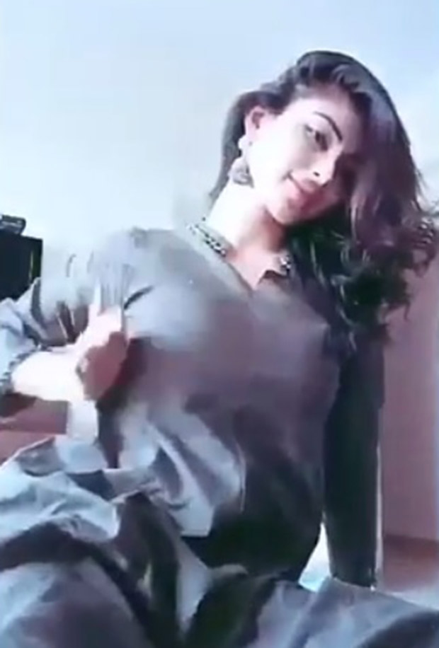 WATCH Mouni Roy's sexy moves on Baadshaho's 'Mere Rashke Qamar' are not to be missed