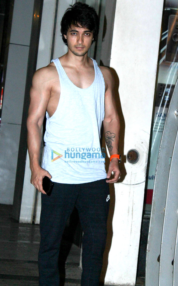 Aayush Sharma spotted at a Khar gym Aayush Sharma spotted at a Khar gym