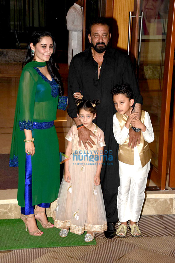 Sanjay Dutt’s Eid dinner with ‘Bhoomi’ starcast Sanjay Dutt's Eid dinner with 'Bhoomi' starcast