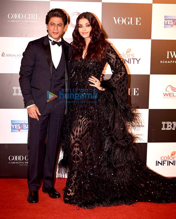 Shah Rukh Khan, Aishwarya Rai Bachchan and others grace the ‘Vogue Women of the Year Awards 2017’ Shah Rukh Khan, Aishwarya Rai Bachchan and others grace 'Vogue Women of the Year Awards 2017'