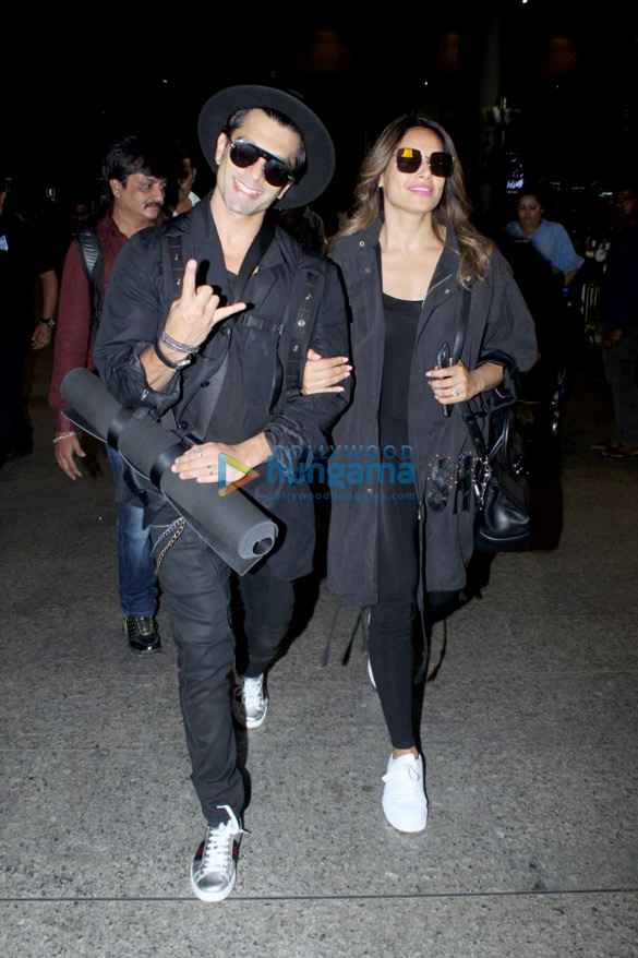 Karan Singh Grover, Bipasha Basu and Taapsee Pannu snapped at the airport Karan Singh Grover, Bipasha Basu and Taapsee Pannu snapped at the airport