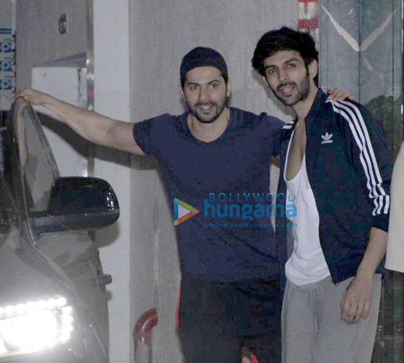 Varun Dhawan and Kartik Aaryan snapped at the gym Varun Dhawan and Kartik Aaryan snapped at the gym
