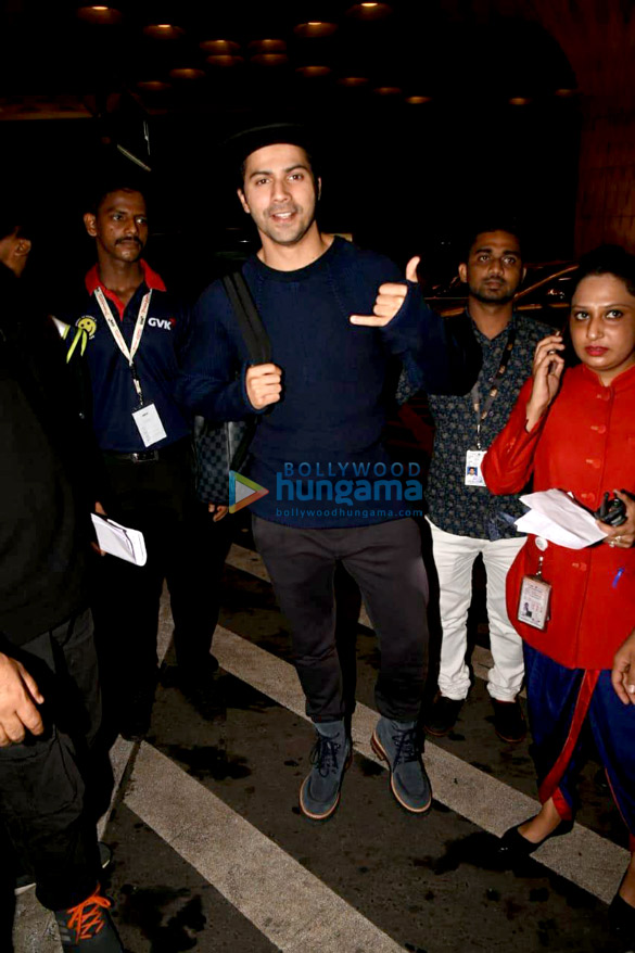 Varun Dhawan, Sonakshi Sinha, Amyra Dastur and others snapped at the airport Varun Dhawan, Sonakshi Sinha, Amyra Dastur and others snapped at the airport