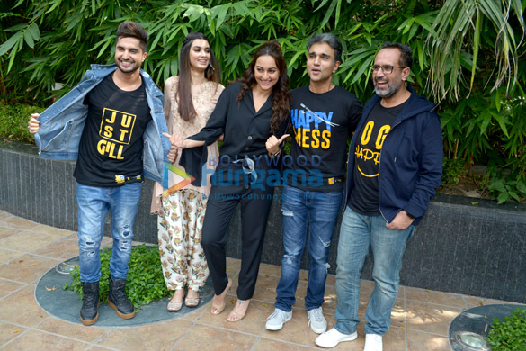 Cast of the film Happy Phirr Bhag Jayegi snapped promoting the film Cast of the film Happy Phirr Bhag Jayegi snapped promoting the film