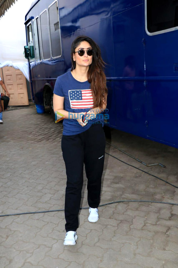 Kareena Kapoor Khan snapped at Mehboob Studio Kareena Kapoor Khan snapped at Mehboob Studio