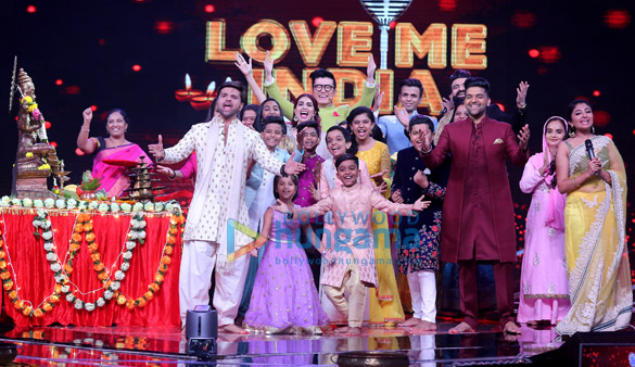 Himesh Reshammiya, Guru Randhawa and Neha Bhasin snapped on sets of the reality show Love Me India