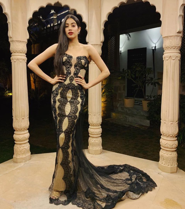 Janhvi Kapoor - The millennial stunner is always a delight! She has not only inherited the genetic jackpot of classic good looks but also a style sense to boot. Styled by Tanya Ghavri, Janhvi goes on to slay one stunning style after another that’s only upped by a stunning beauty game. The pre-wedding festivities of Isha Ambani and Anand Piramal saw Janhvi Kapoor in Reem Acra ensemble. Also Read: Janhvi Kapoor smoulders all whilst competing with herself as the cover girl for L’Officiel this month! The strapless black and gold lace ensemble was form fitting and featured a trail. Janhvi accessorised her look with earrings and rings from Renu Oberoi along with open-toed gold toned sandals. Also Read: Here’s the REAL reason why Janhvi Kapoor found emotional anchors in Arjun and Anshula Kapoor Side swept sleek hair, bright lips and delicately lined eyes. Also Read: Slay or Nay: Janhvi Kapoor in Topshop at #SocialForGood Facebook Liveathon On the professional front, Janhvi Kapoor debuted with Dhadak opposite Ishaan Khatter. She will be seen in the period drama, Takht by Karan Johar that features an impressive ensemble cast of Ranveer Singh, Alia Bhatt, Bhumi Pednekar, Kareena Kapoor Khan and Anil Kapoor. She will also feature in a biopic on the life and times of the brave pilot – Gunjan Saxena opposite Dulquer Salmaan.