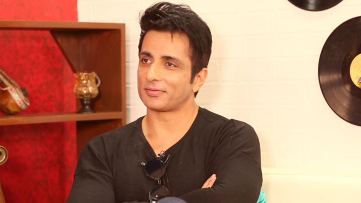 DON’T MISS: Sonu Sood’s SURPRISING Question for Shah Rukh Khan | Rapid Fire DON’T MISS Sonu Sood’s SURPRISING Question for Shah Rukh Khan Rapid Fire