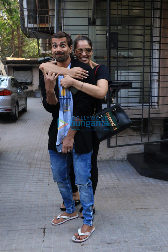 Bipasha Basu and Karan Singh Grover spotted in Juhu