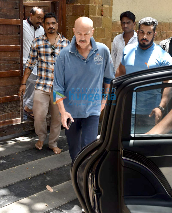 Photos Rakesh Roshan, John Abraham and Vatsal Sheth at Ajay Devgn’s