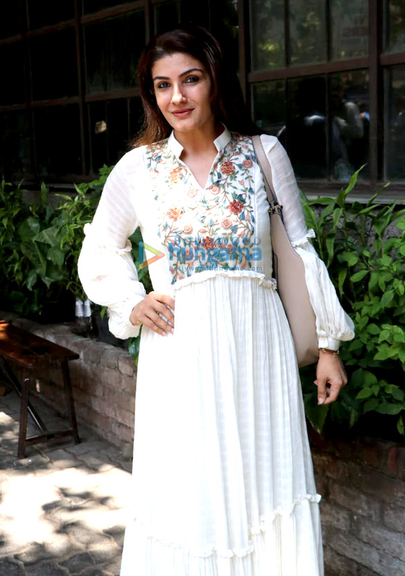 Raveena Tandon spotted at Pali Village Cafe in Bandra