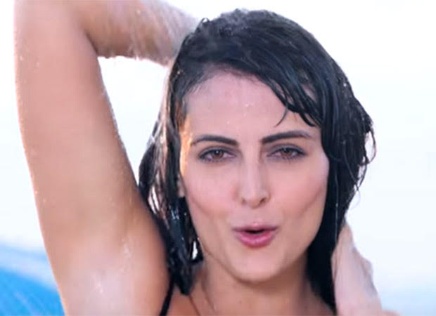 Mandana Karimi posts a sizzling bikini video, gets TROLLED for hurting