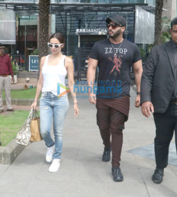Photos: Malaika Arora and Arjun Kapoor snapped at Nara Thai, BKC