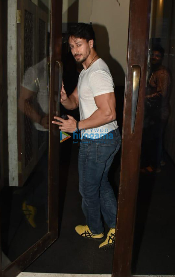 Photos Tiger Shroff And Disha Patani Spotted At Bastian In Bandra