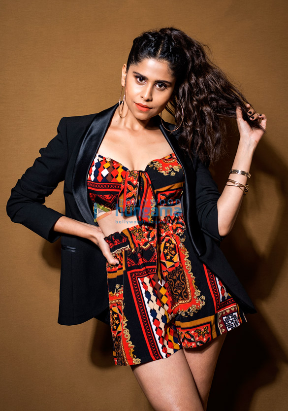 Sai Tamhankar Photos, Images, HD Wallpapers, Sai Tamhankar HD Images