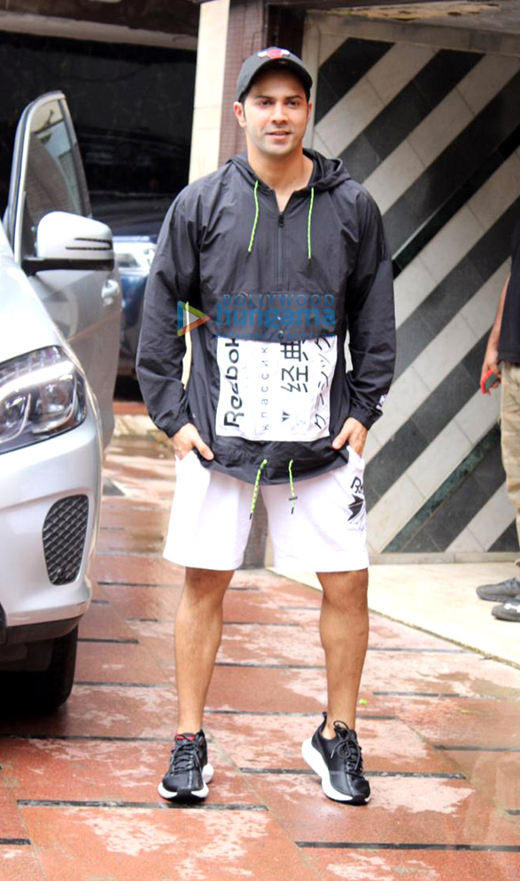 Photos: Varun Dhawan spotted at the gym