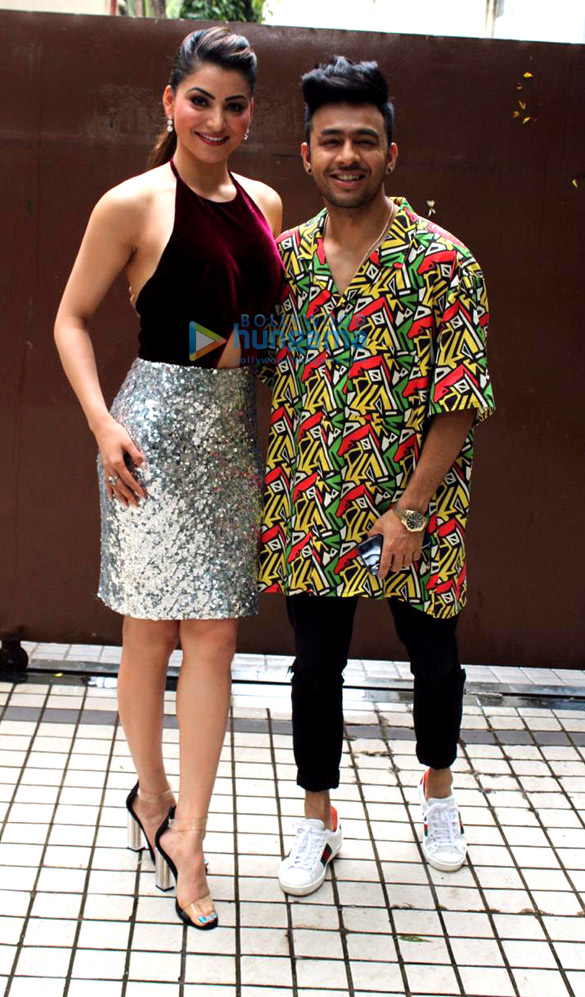 Photos: Urvashi Rautela and Tony Kakkar snapped promoting their song Bijli Ki Taar