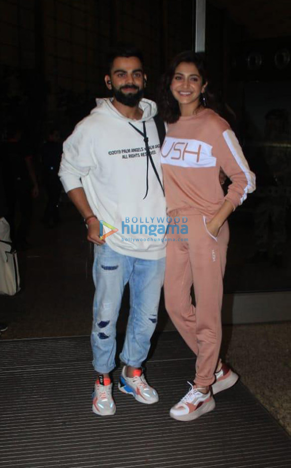 Photos: Virat Kohli and Anushka Sharma snapped at the airport