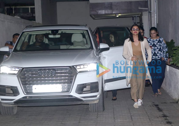 Photos: Parineeti Chopra snapped at the old Dharma office