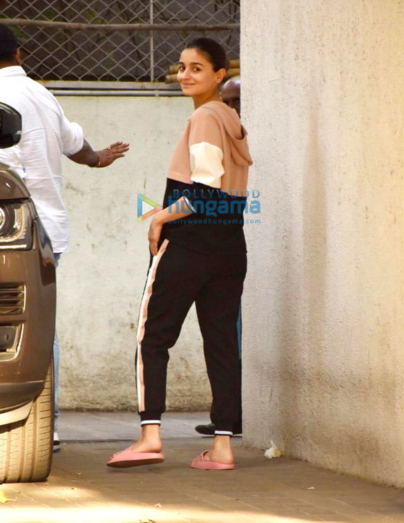 Photos: Alia Bhatt snapped at Sanjay Leela Bansali’s office in Juhu