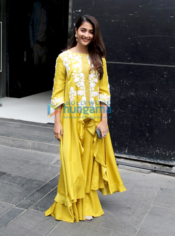 Photos: Pooja Hegde spotted in Santacruz Photos: Pooja Hegde spotted in Santacruz