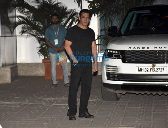 Photos: Salman Khan, Katrina Kaif, Bhumi Pednekar and Evelyn Sharma snapped at the airport