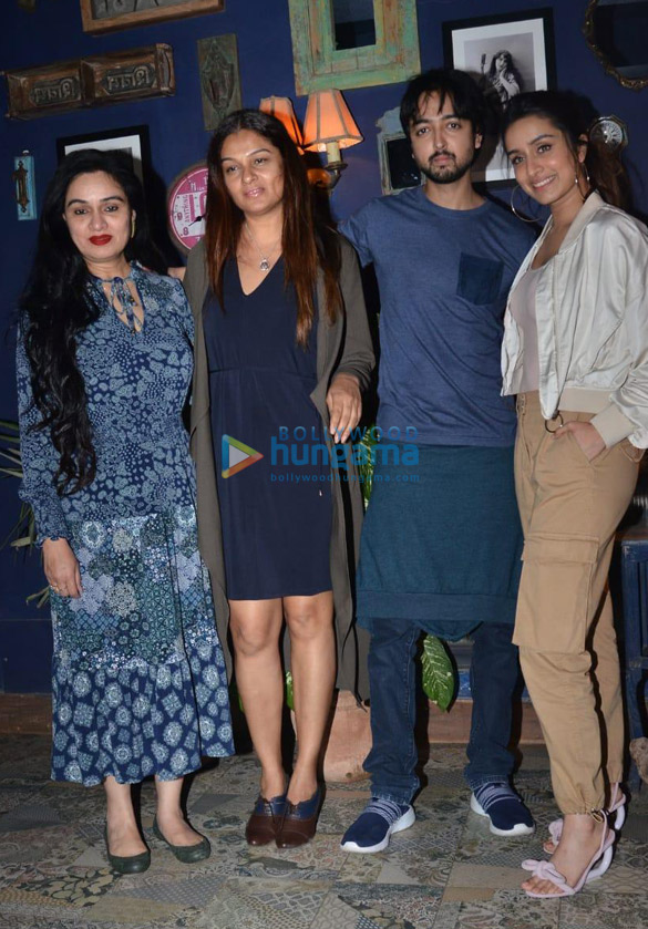 Photos: Shraddha Kapoor, Padmini Kolhapure and others snapped at a restaurant in Juhu
