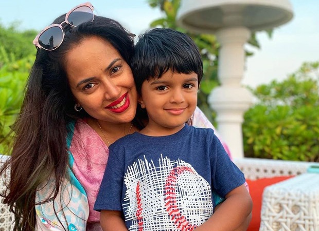 Amid nationwide lock-down, Sameera Reddy breaks down as she reveals how ...