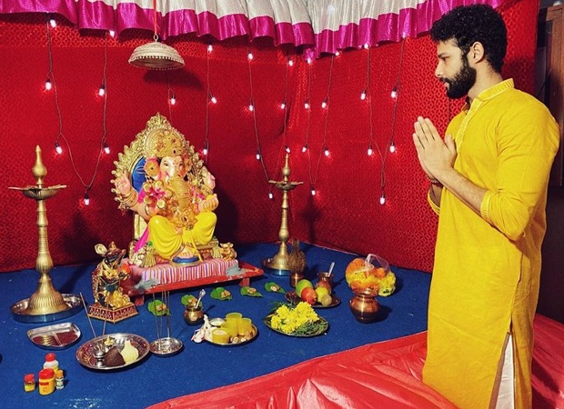 Siddhant Chaturvedi pens a heartfelt note on celebrating Ganesh Chaturthi with the new norms