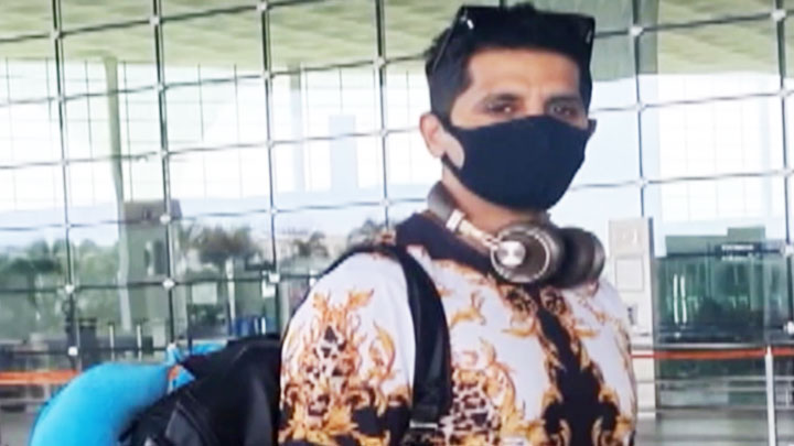 Karanvir Bohra spotted at the airport Karanvir Bohra spotted at the airport