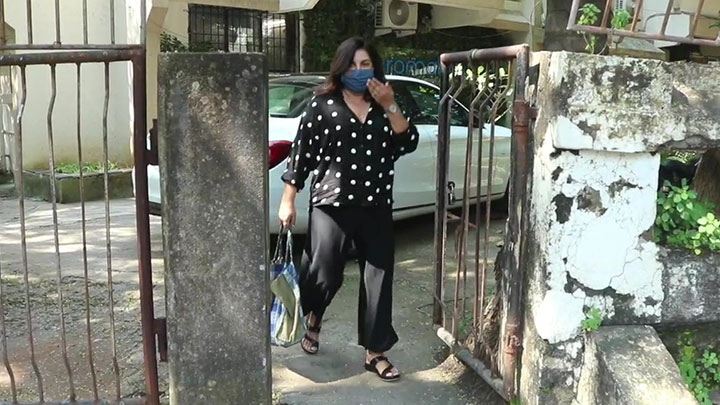 SPOTTED – Farah Khan and Huma Qureshi at Kromakay Salon Juhu SPOTTED - Farah Khan and Huma Qureshi at Kromakay Salon Juhu