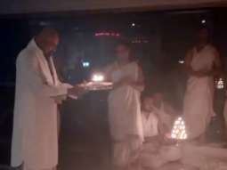 Sanjay Dutt performs puja on Dussehra, Maanayata Dutt pens a heartfelt post after his recovery Sanjay Dutt performs puja on Dussehra, Maanayata Dutt pens a heartfelt post after his recovery