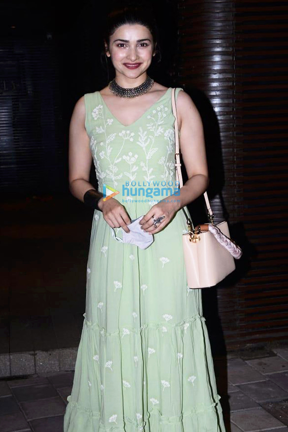 Photos: Prachi Desai snapped in Juhu