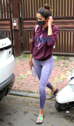Photos: Ananya Panday spotted at yoga class in Bandra